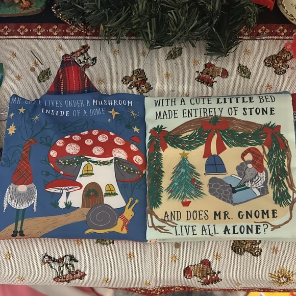 NWT MUDPIE Gnome For The Holidays Children’s Christmas Cloth Book Toy - Picture 5 of 8